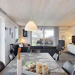 Gisl - 400m From The Sea By Interhome بيت للعطل *