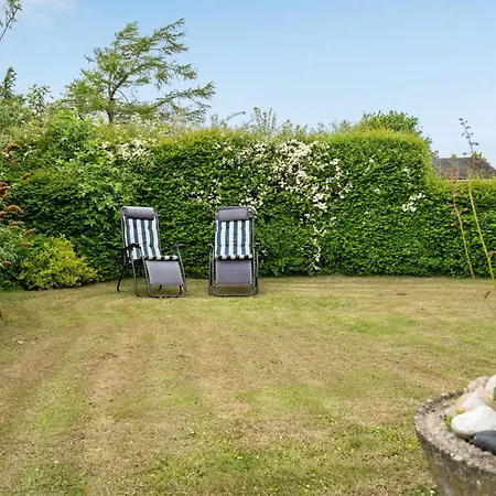 Gisl - 400m From The Sea By Interhome Сasa de vacaciones *