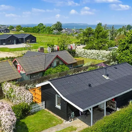 Vakantiehuis Gisl - 400m From The Sea By Interhome
